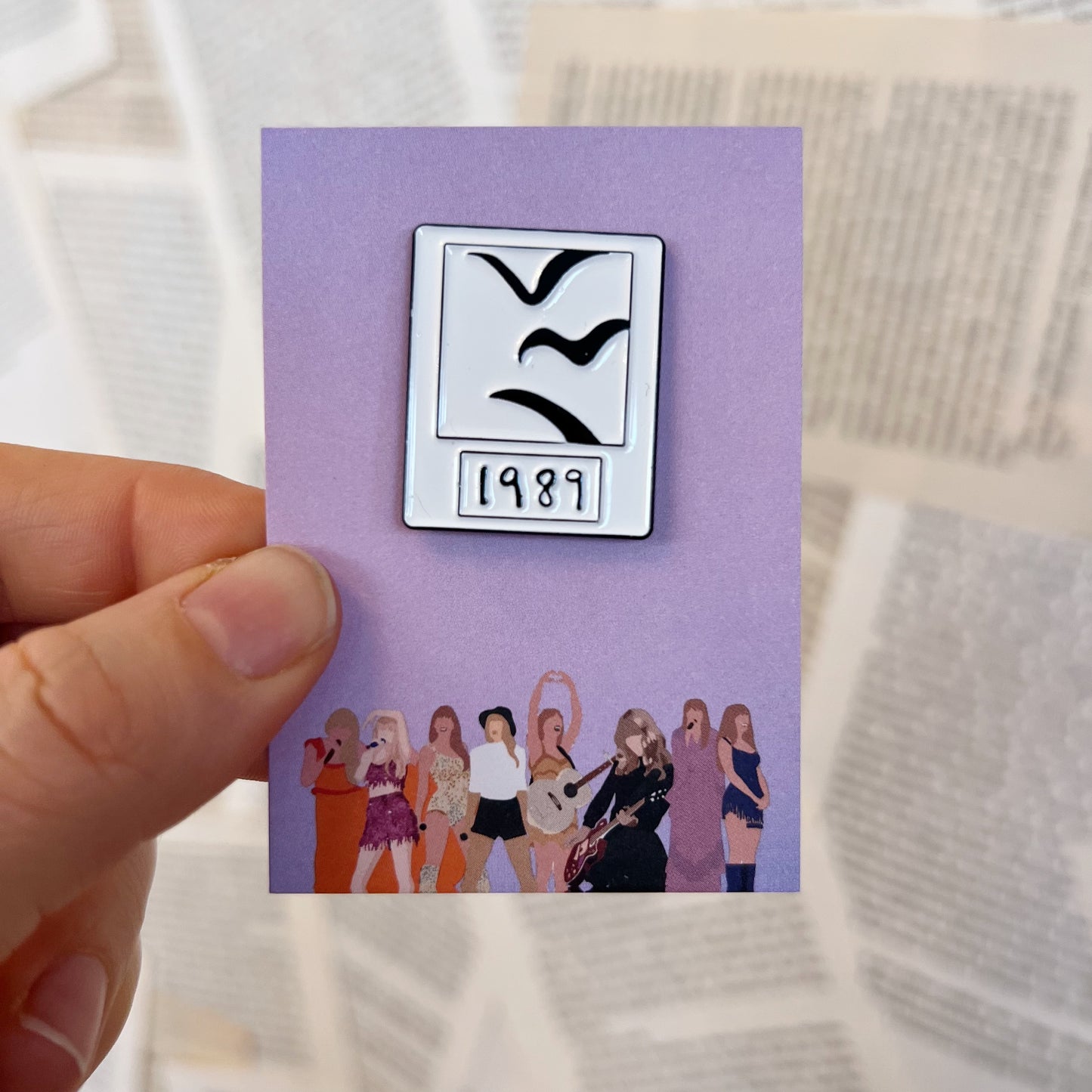 Pin "1989"