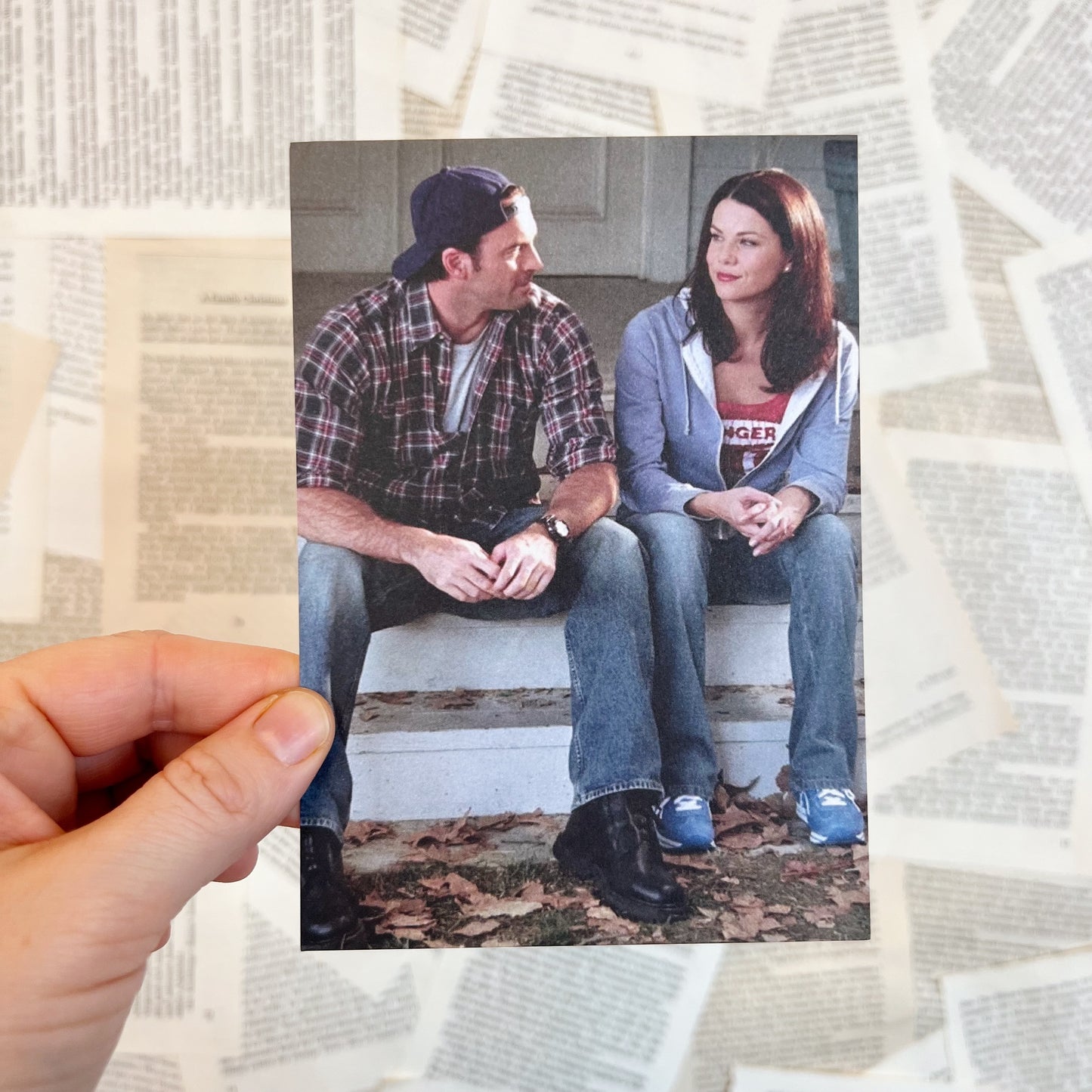 Postkarte | Luke & Lorelai sitzend